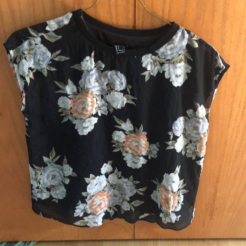 Floral top